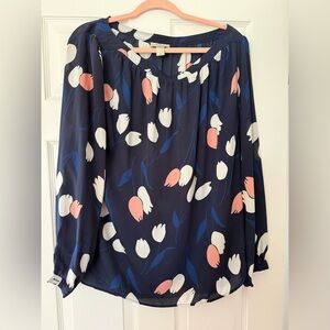 LOFT Womens Navy Floral Tulip Blouse in Pink & White